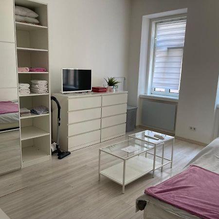 Hutteldorf Apartment Виена Екстериор снимка