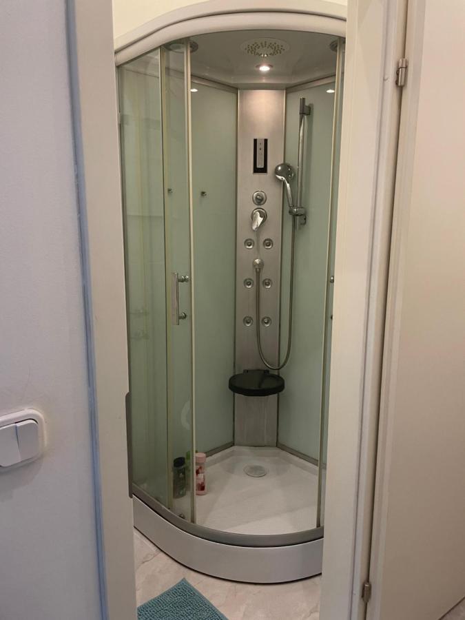 Hutteldorf Apartment Виена Екстериор снимка